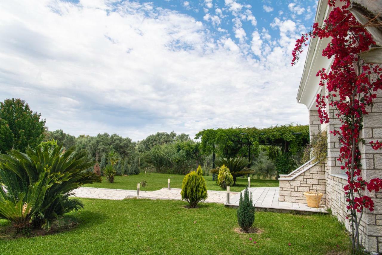 Violet Luxury Villa Kalligoni Bagian luar foto